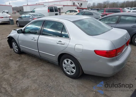 2005 Honda Accord 2.4 Lx z USA, uszkodzony, nr VIN 1HGCM564X5L002015